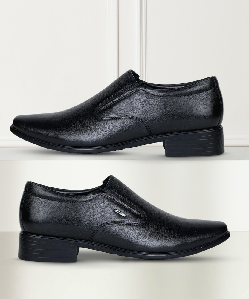 Liberty formal shoes flipkart best sale
