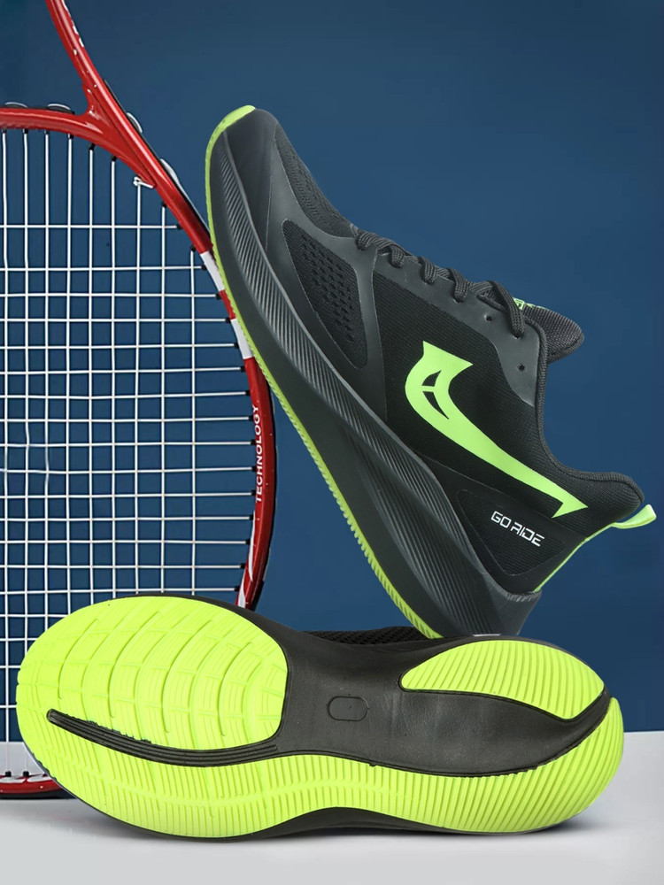 vov go run shoes