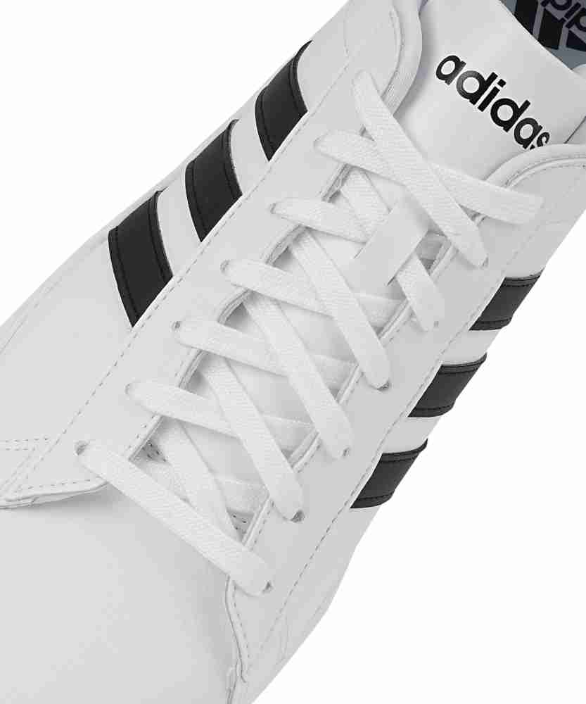 Adidas men's outlet grand court sneaker