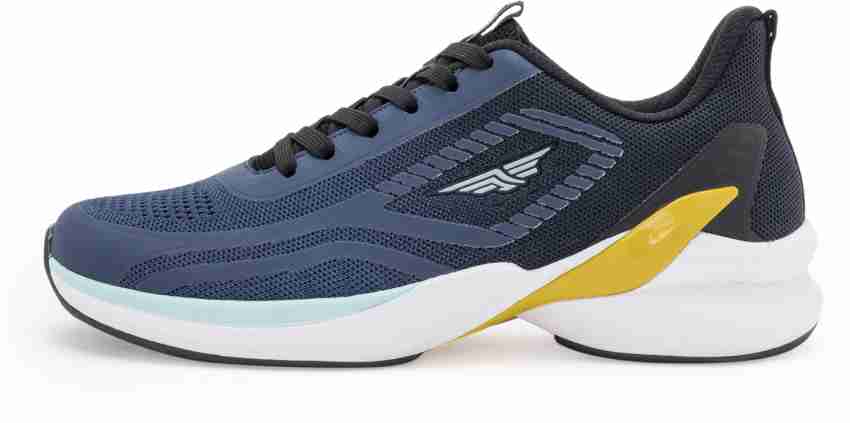 Red tape sports shoes best sale lowest price