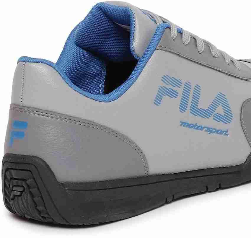 Snapdeal fila sales sports shoes