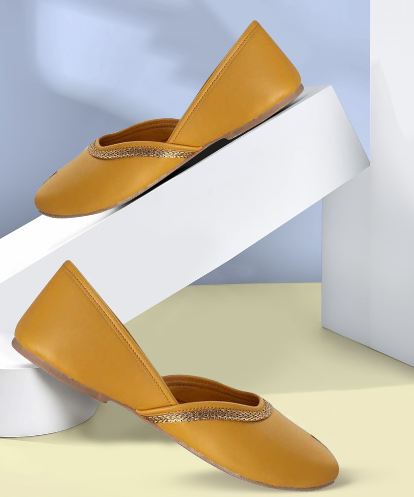 Beauty Walk punjabi juti Jutis For Women Buy Beauty Walk punjabi juti Jutis For Women Online at Best Price Shop Online for Footwears in India Flipkart