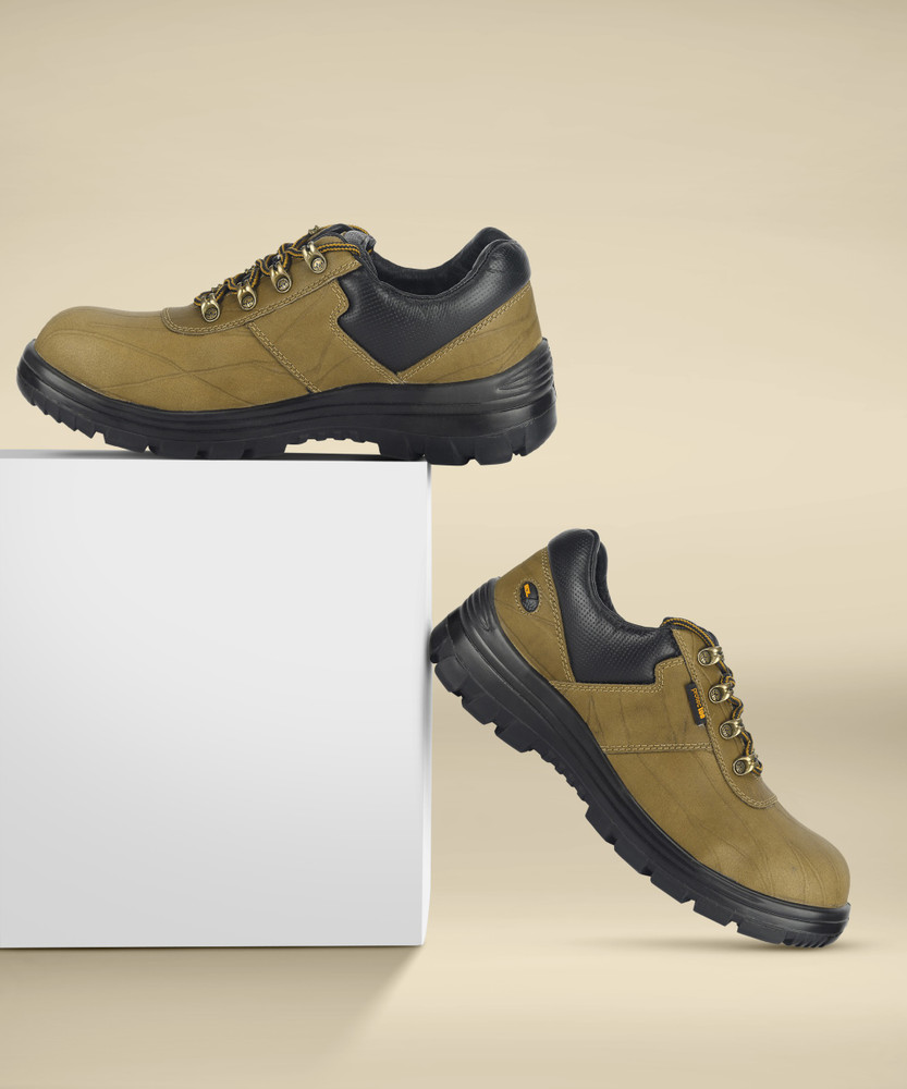 Woodland safety shoes flipkart top