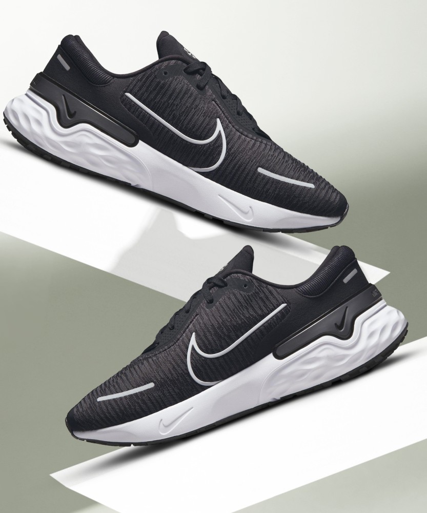 Air max 270 2024 black running shoes flipkart