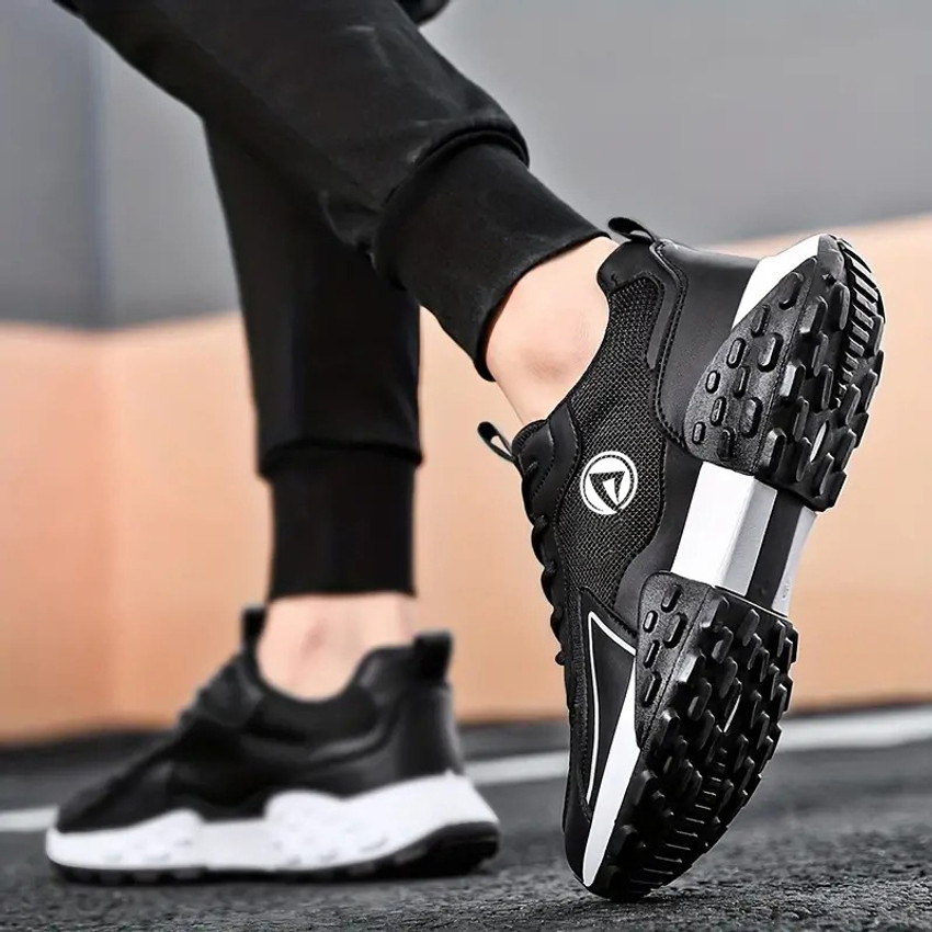 Stylish store black shoes