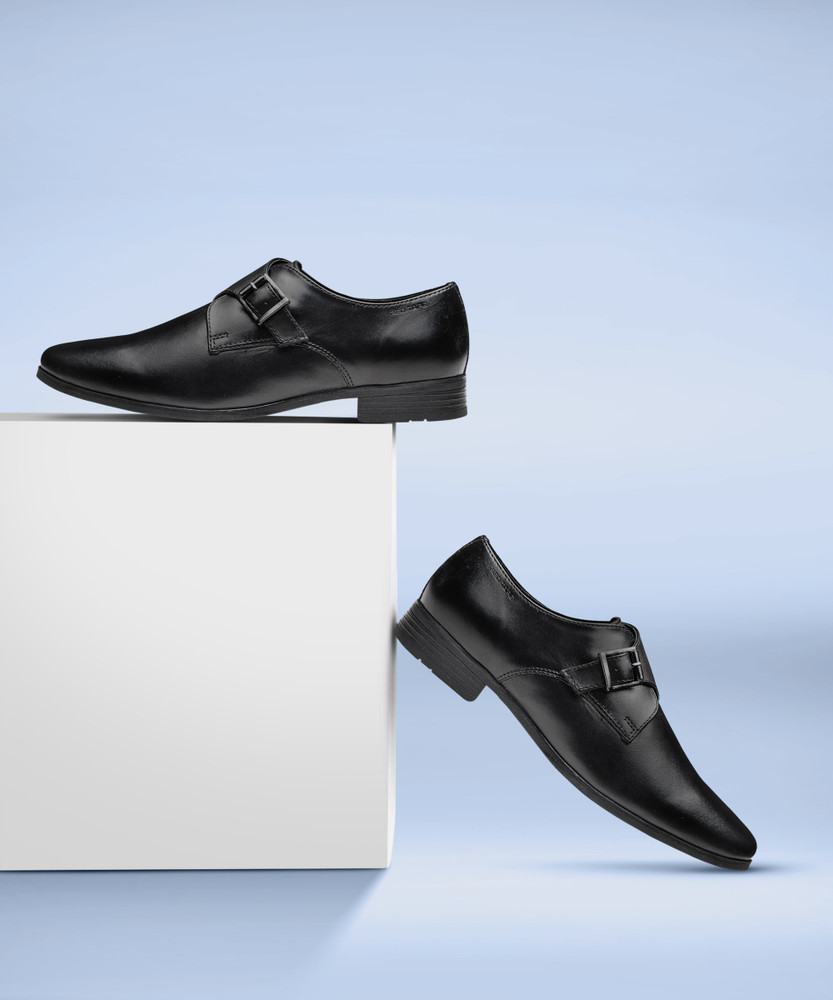 Red tape sales formal shoes flipkart