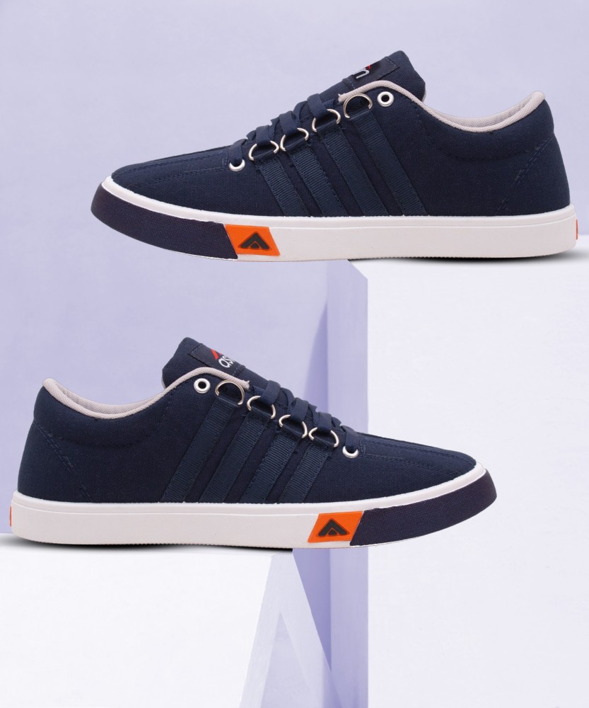 Navy blue 2024 walking sneakers