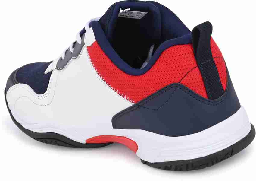Off brand clearance tennis shoes