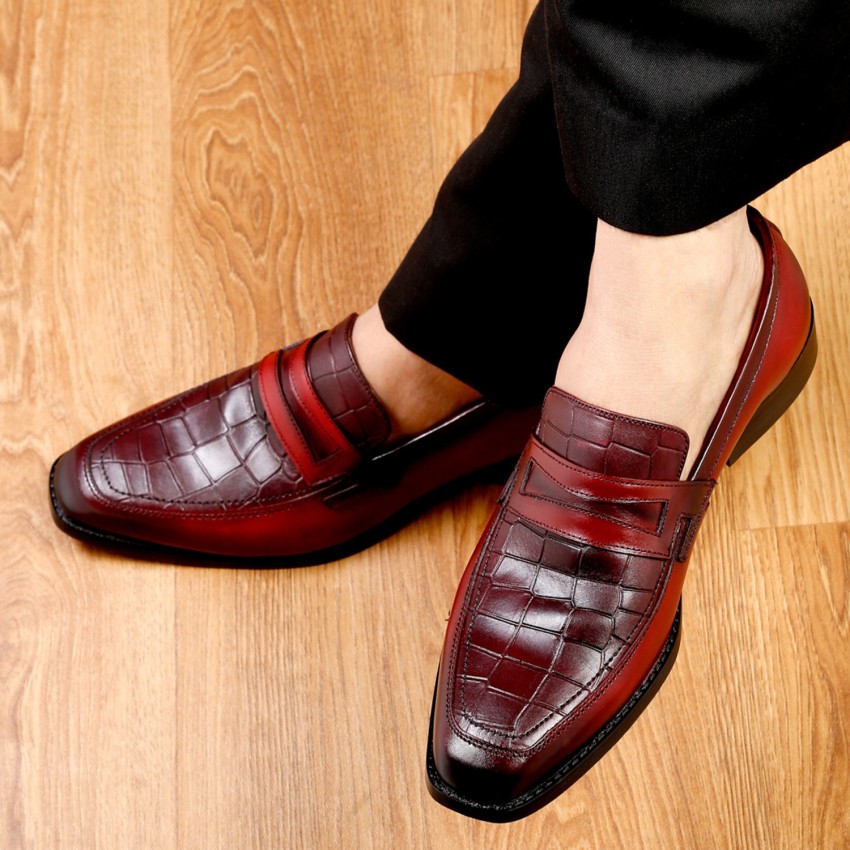 Buy Maroon Formal Shoes for Men by LOUIS STITCH Online