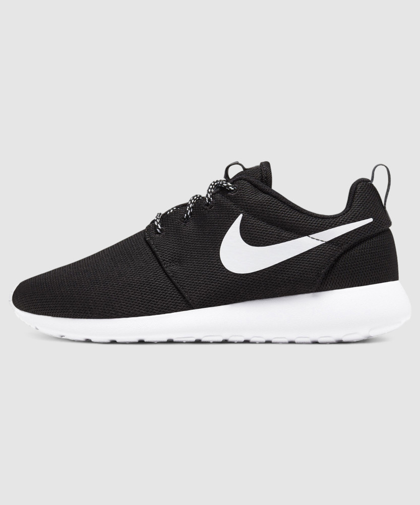 all black roshe run