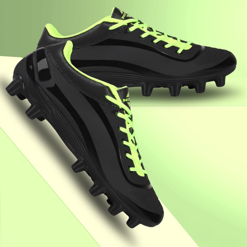 What are the best football shoes in india? - Quora
