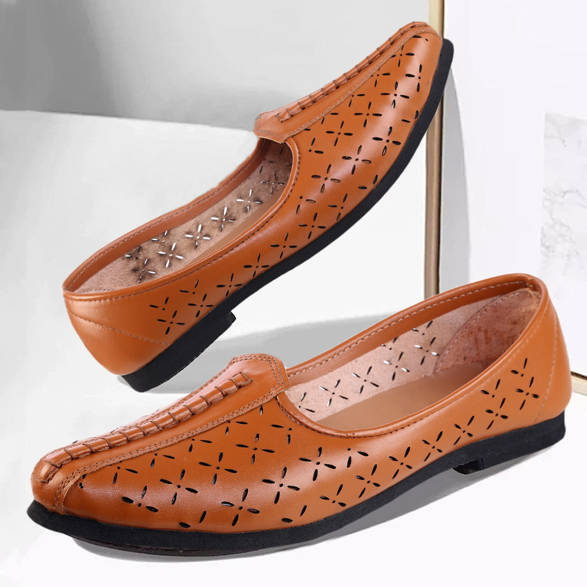 Nagra hotsell shoes flipkart