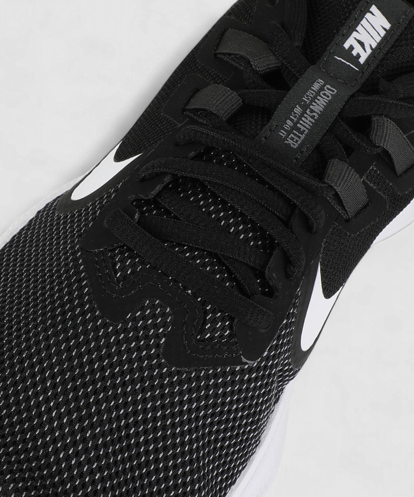 Downshifter 9 womens running shoes black / white hot sale