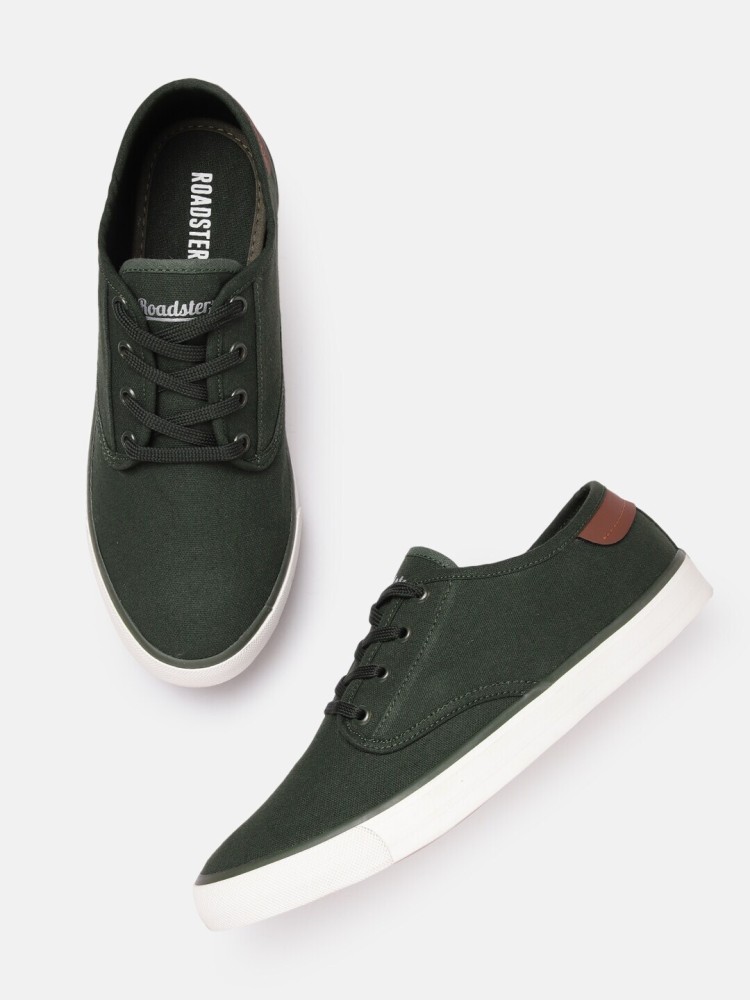 Roadster olive hot sale green sneakers