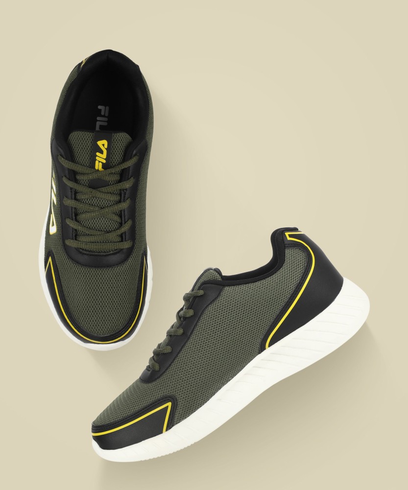 Fila sports shoes clearance flipkart