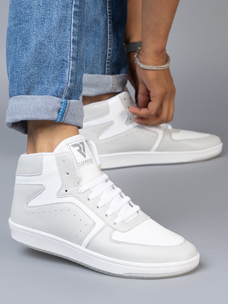 Louis Vuitton Rivoli Sneaker