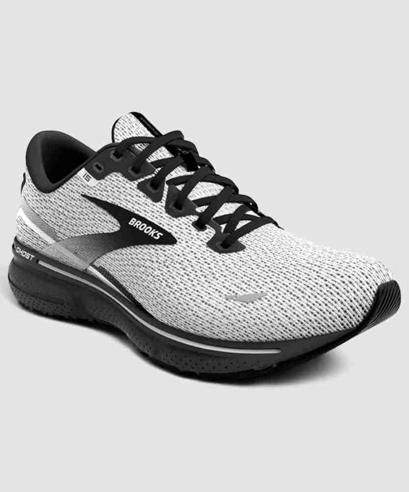 Brooks fashion white running shoes