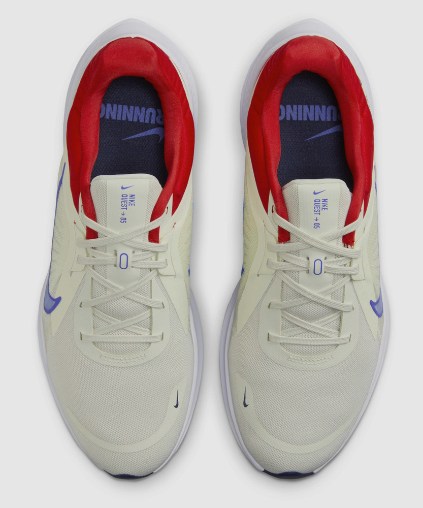 nike running quest 2 se trainer in white