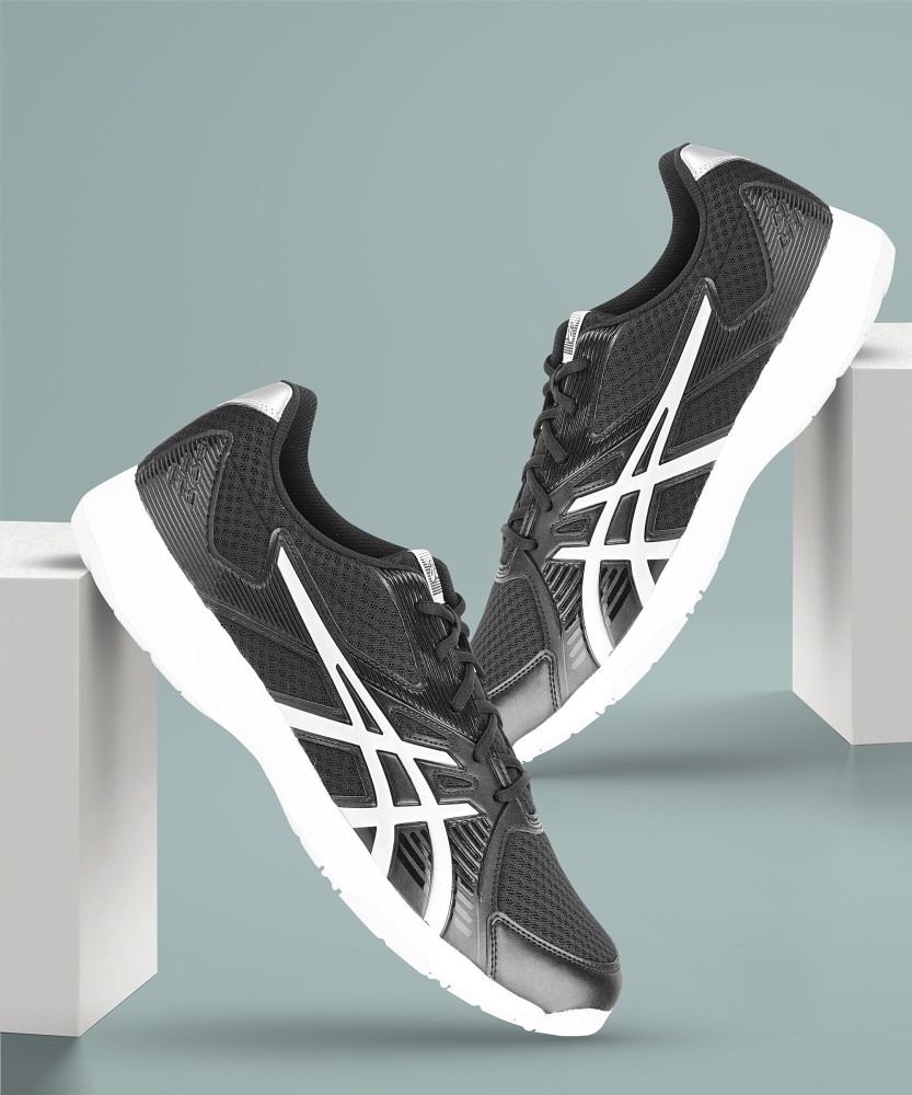 Asics badminton shoes on sale flipkart