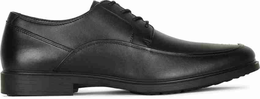 Hush puppies clearance men's venture oxford