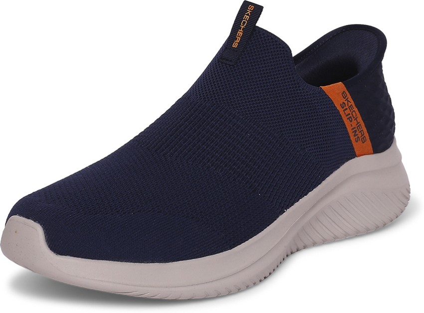 Skechers slip outlet on mens 0.5