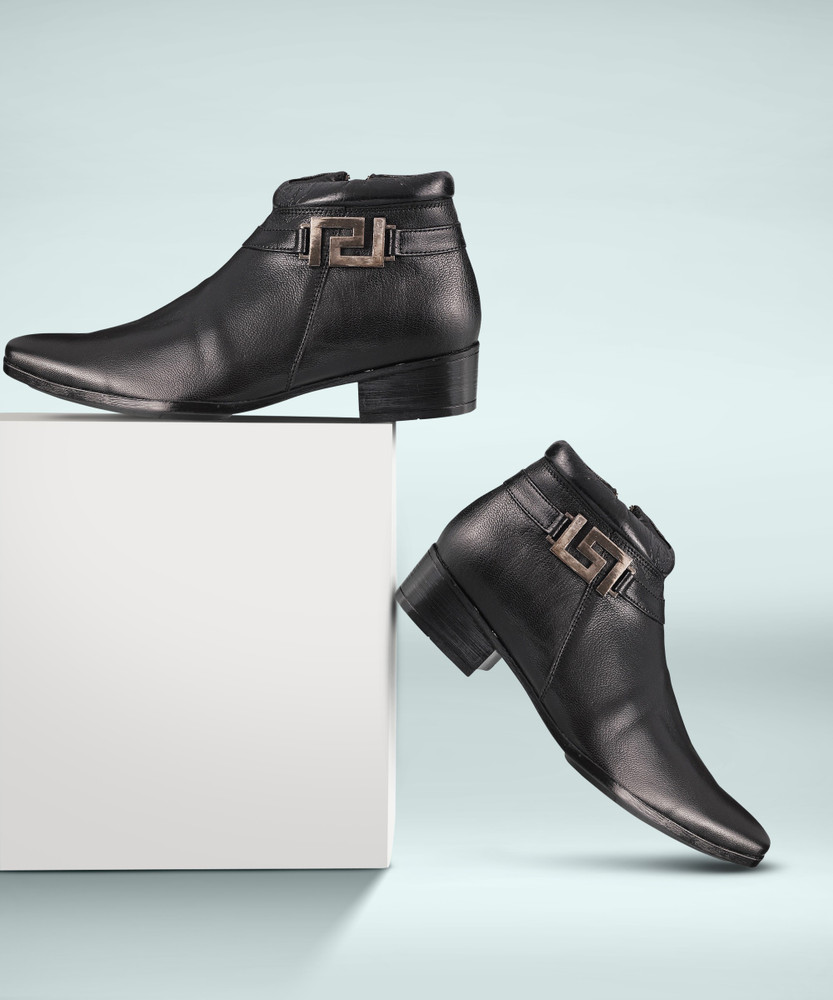 Flipkart men's shoes boots on sale