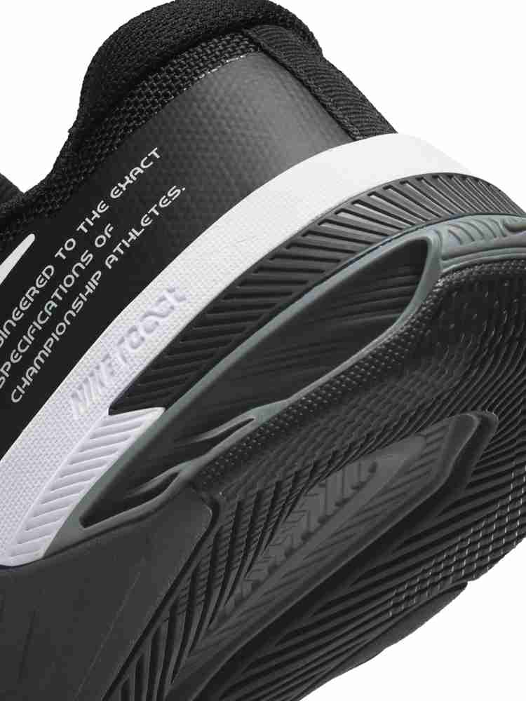 Nike black sale white sole