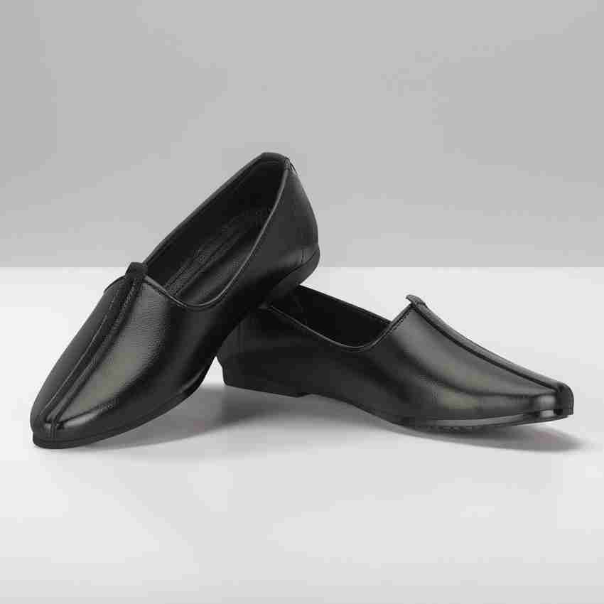 Leather juti hot sale
