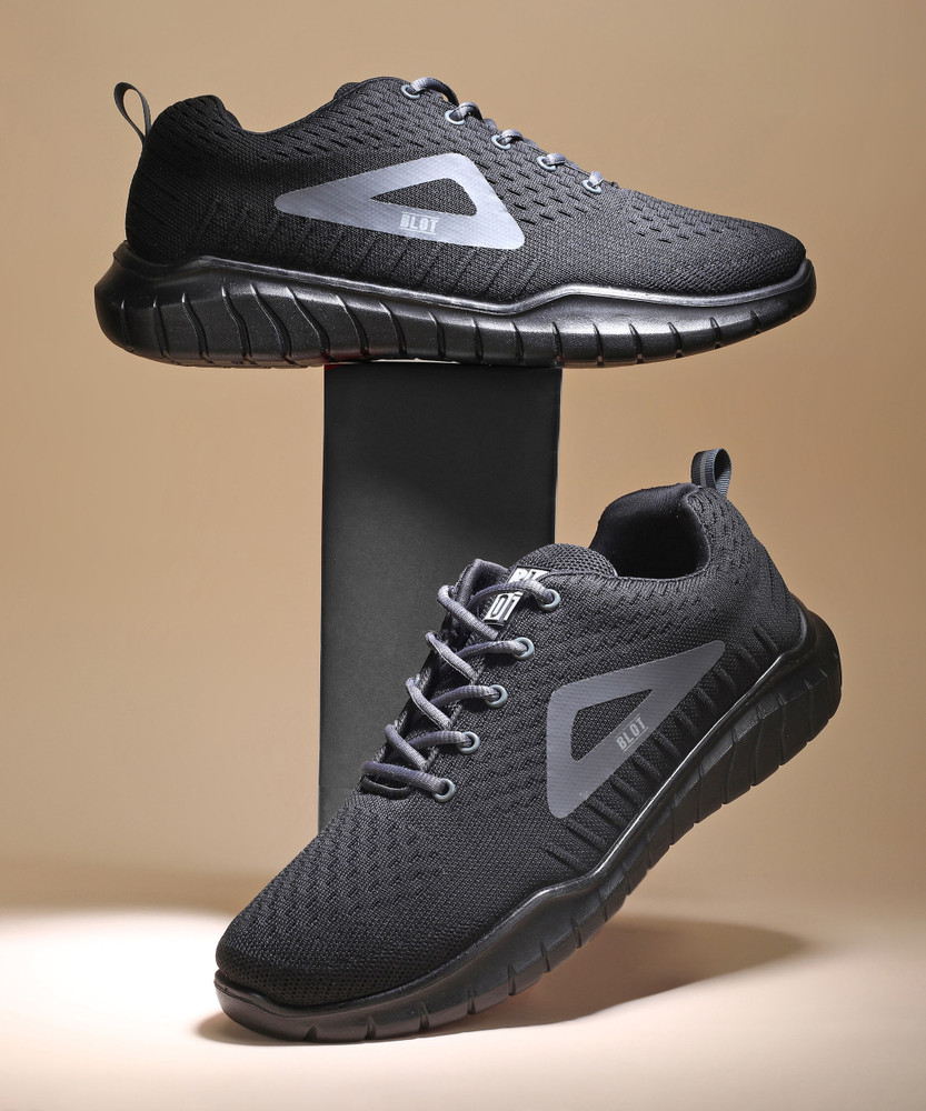 Paragon sports shoes price best sale