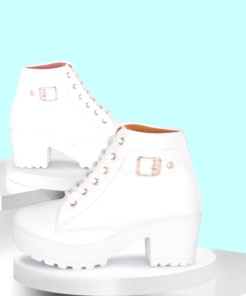 Boots for ladies flipkart 2025
