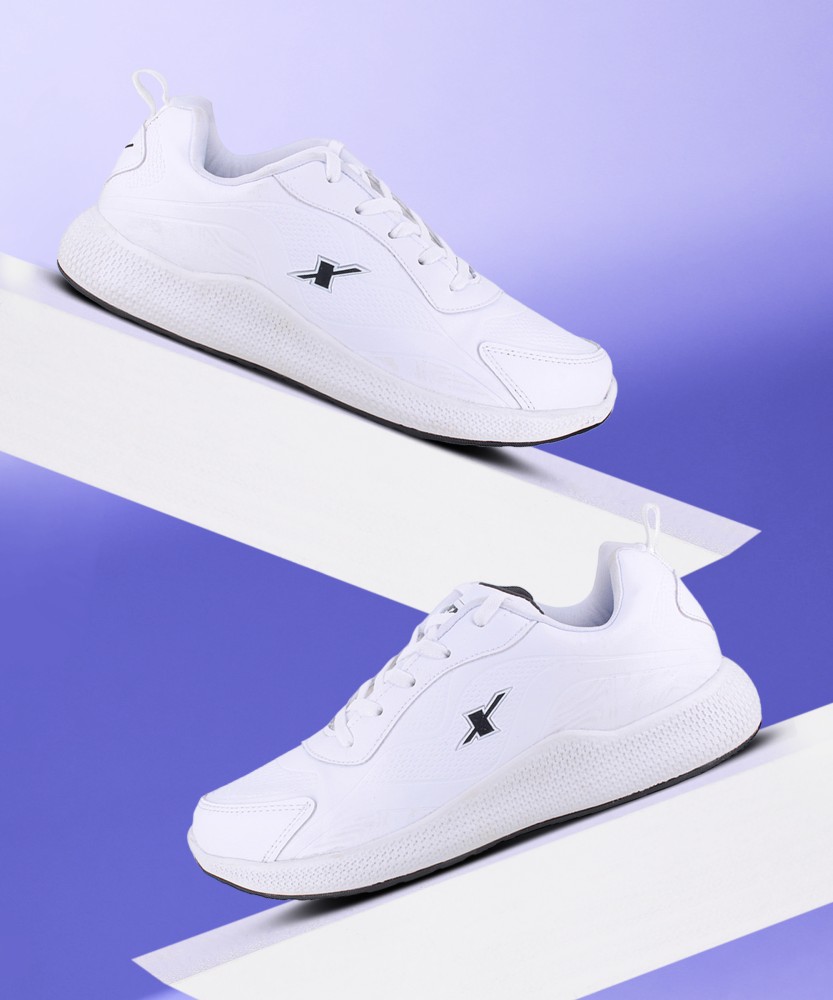 Sparx white discount sneakers flipkart