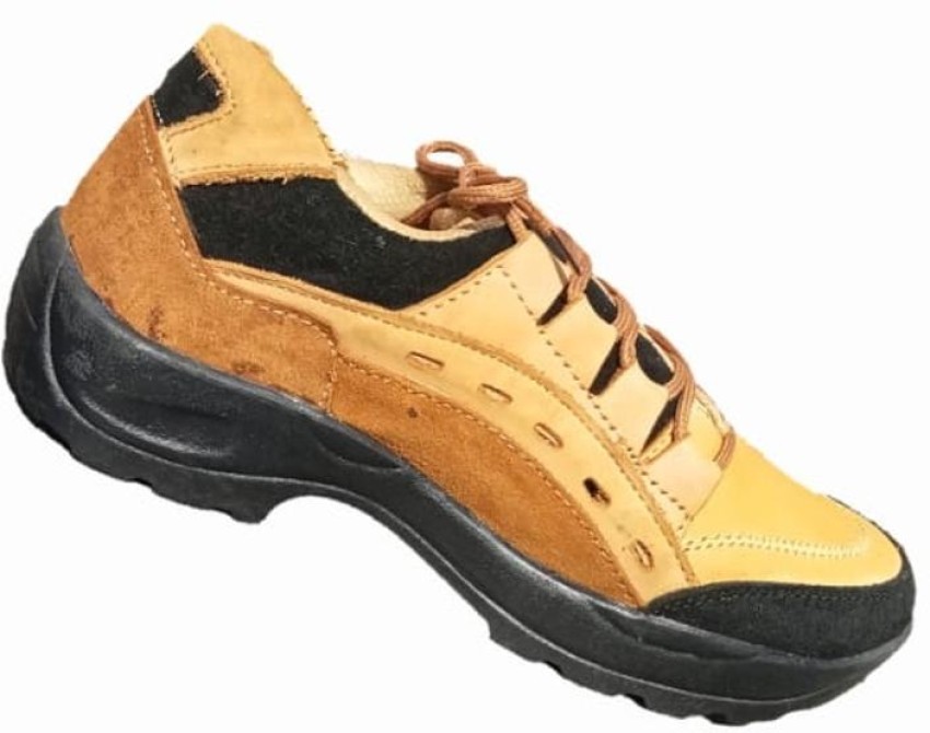 Born shoes Outdoors For Men - Buy Born shoes Outdoors For Men