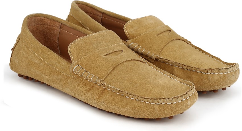 Hush puppies outlet loafers flipkart