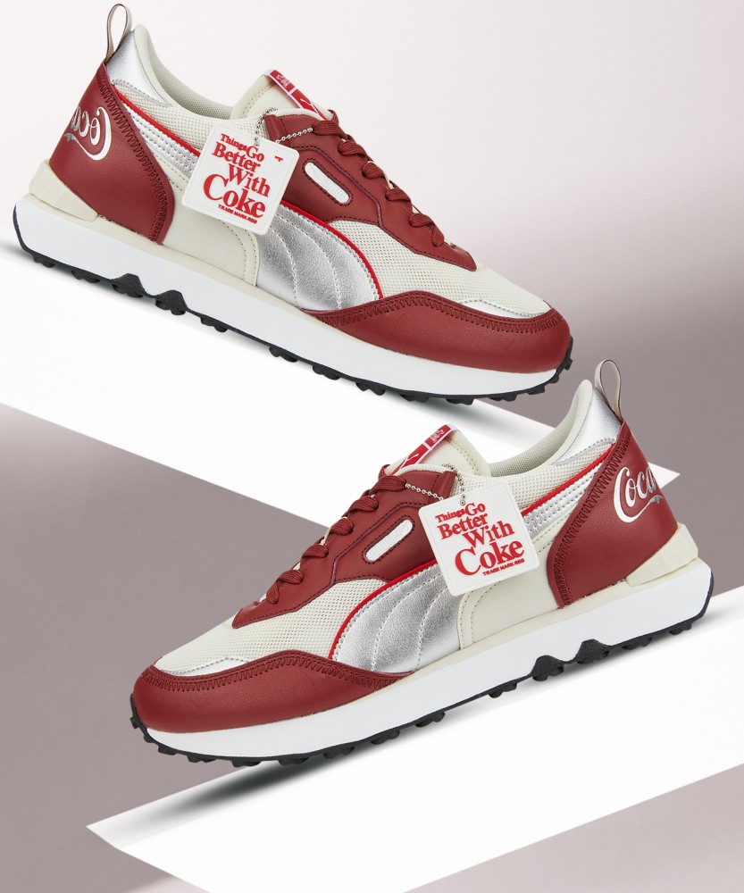 Puma red best sale shoes flipkart