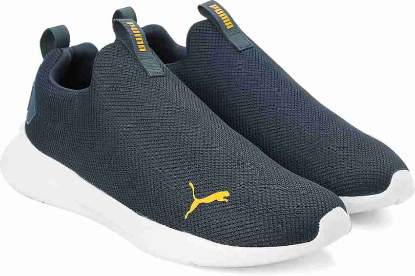 Puma 2025 max shoes