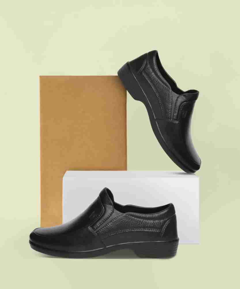 Paragon rainy store shoes with price