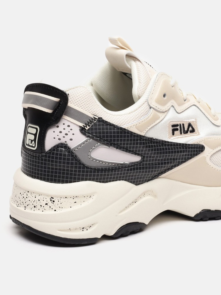 Fila on sale ray sneakers