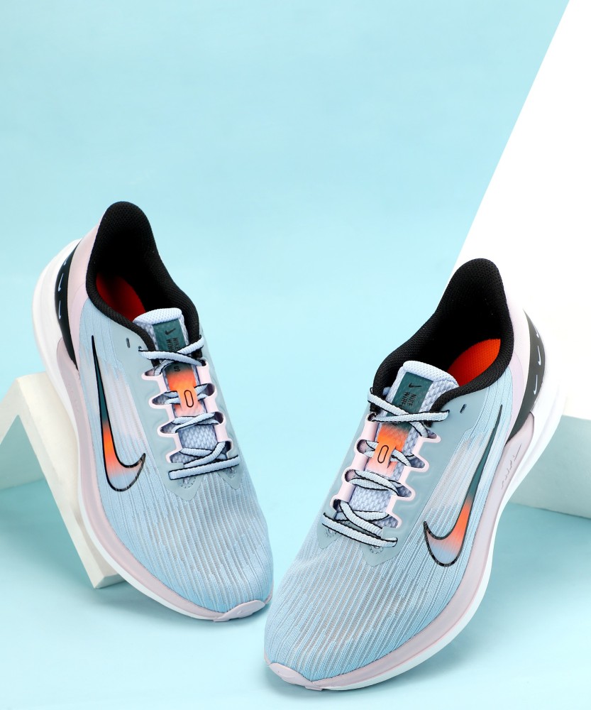 Sports shoes best sale for girl flipkart