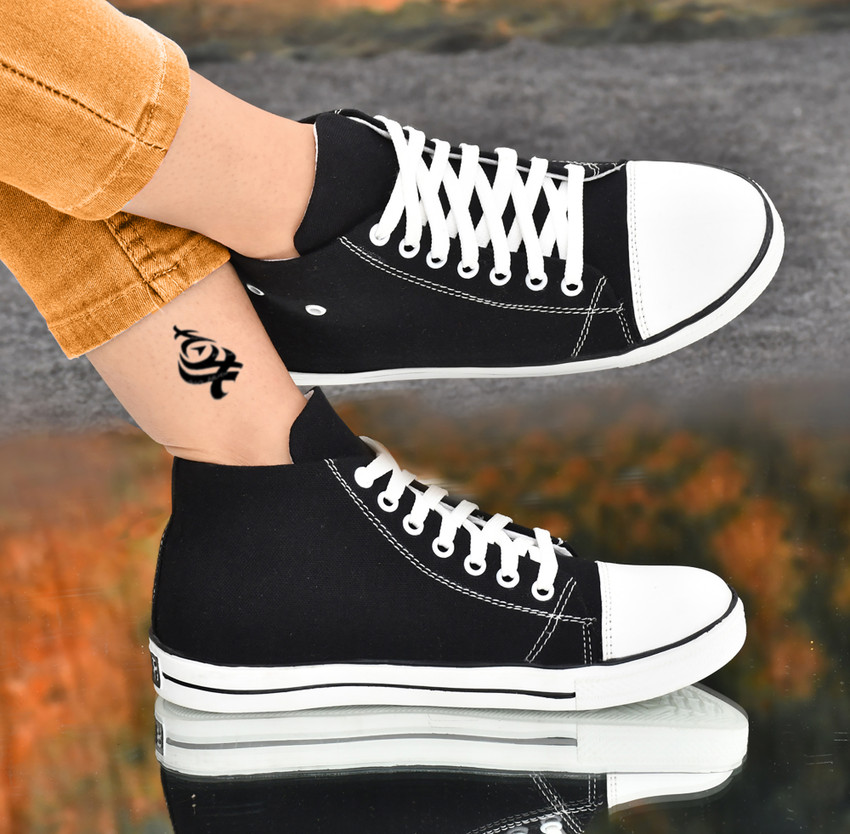girls black high top sneakers