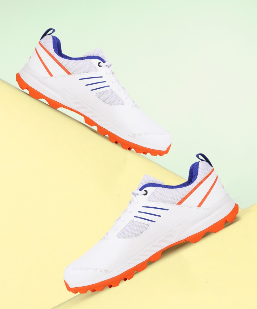 Adidas cricket hot sale shoes flipkart