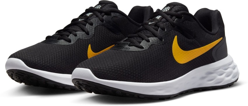 Nike Black Shoes - Buy Latest Nike Black Shoes Online in India