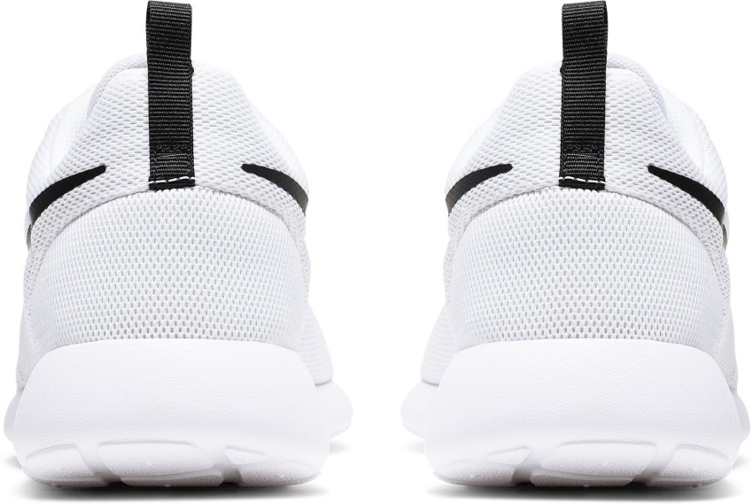 Nike roshe white cheap and black