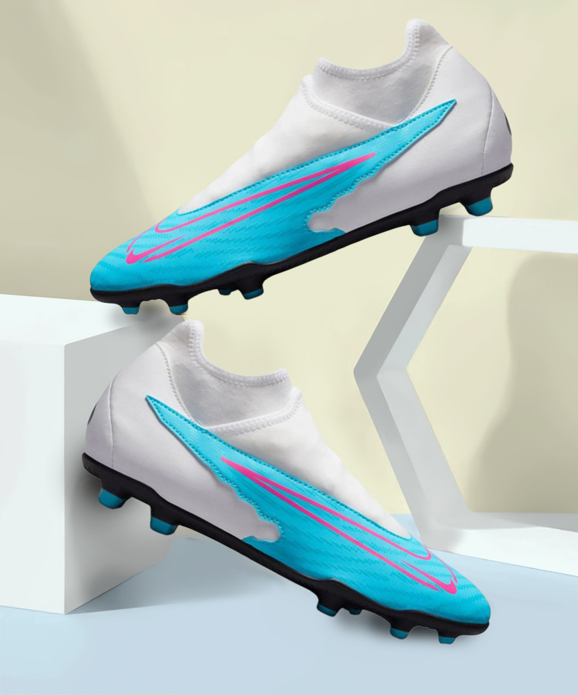 nike ice football shoes