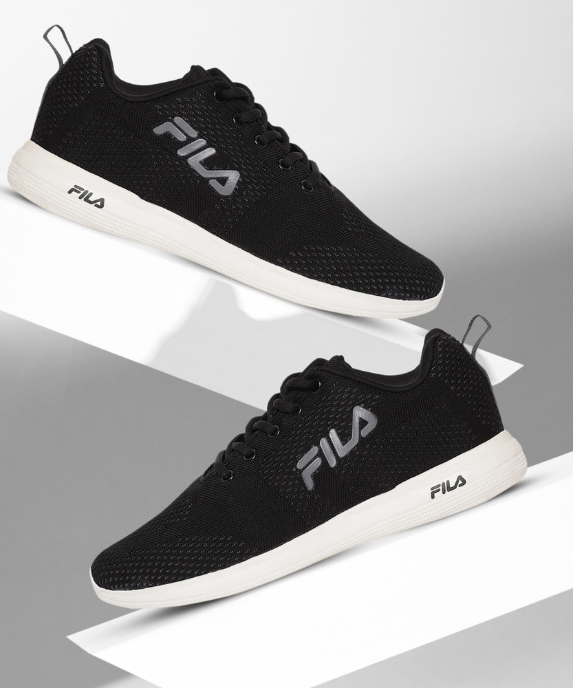 Flipkart fila sports best sale shoes