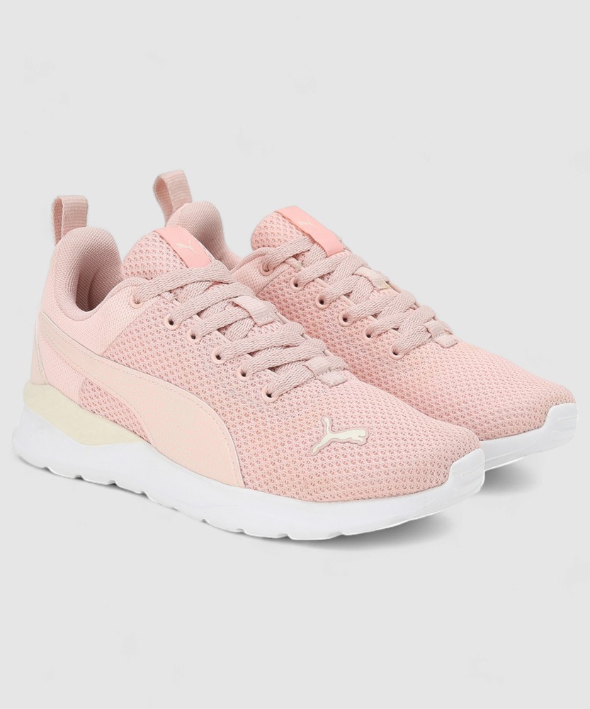 Puma pink camo shoes best sale