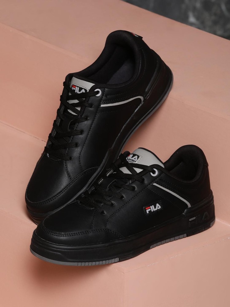 Fila mens sneakers online