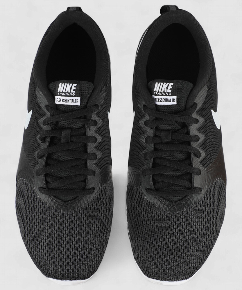 nike training flex essential trainers
