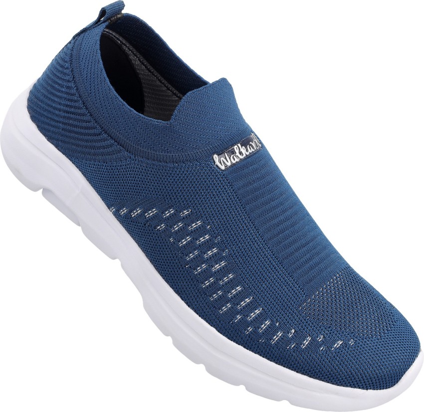 Walkaroo shoes buy on sale online