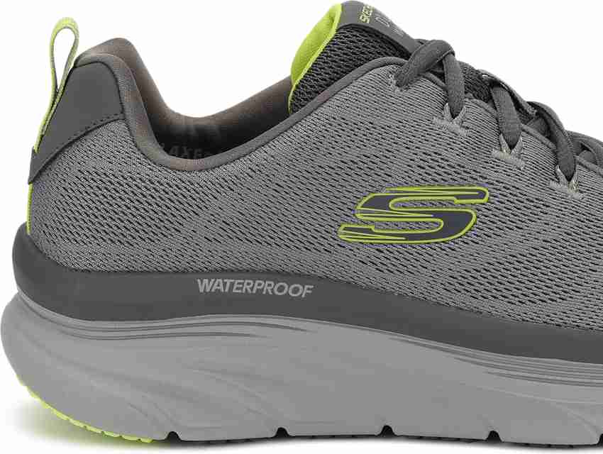 7 sale days skechers