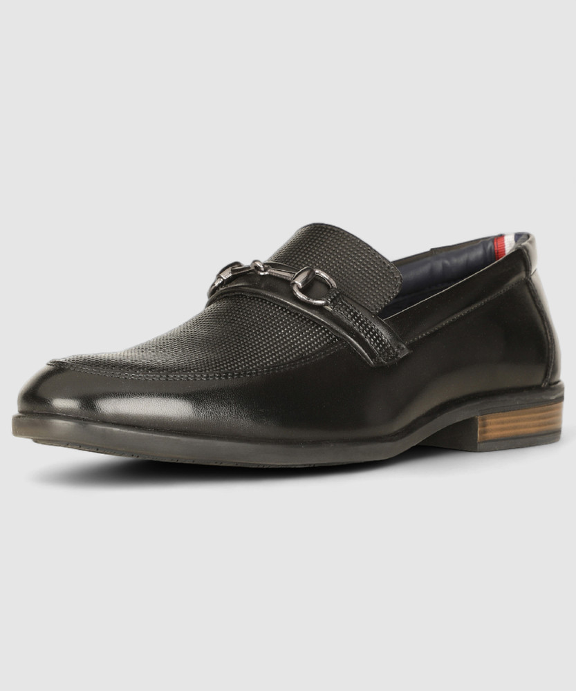 Flipkart loafers hotsell